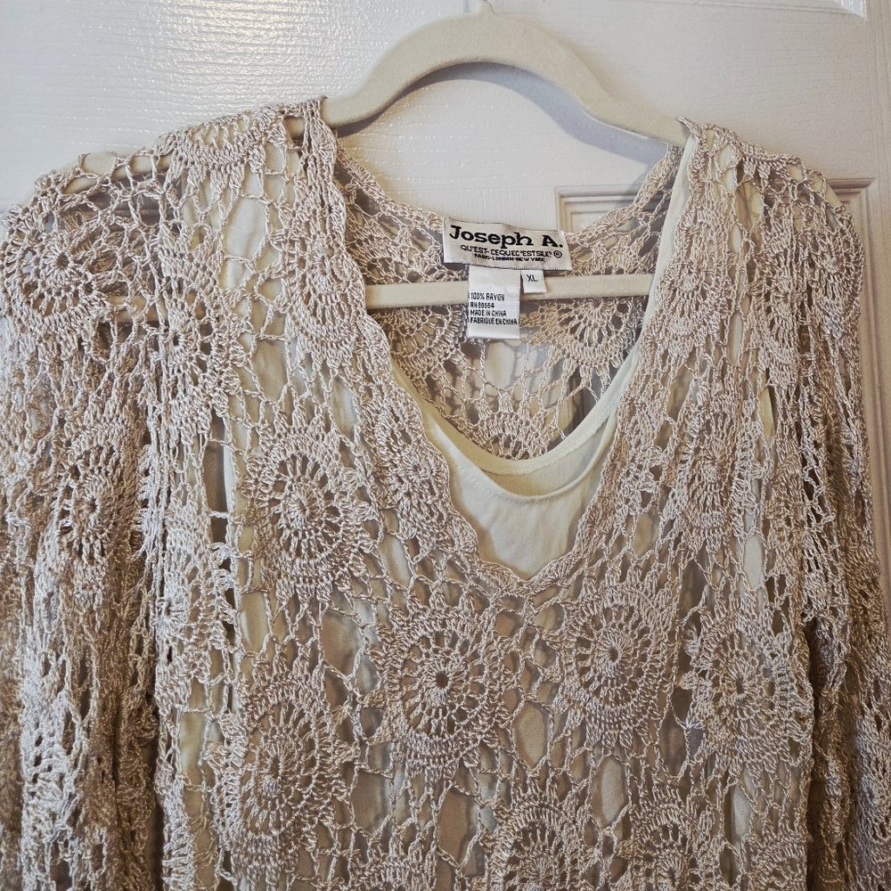 Stunning Hand Crochet Lacy Tunic Cream Colored Blouse - Picture 2 of 5
